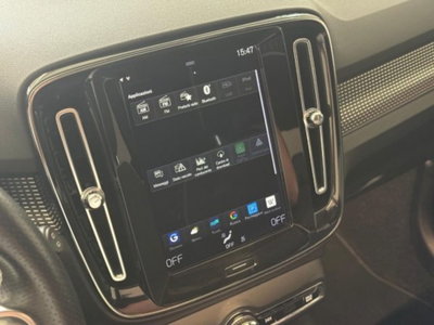 Volvo XC40 D4 AWD Geartronic R-design (18)
