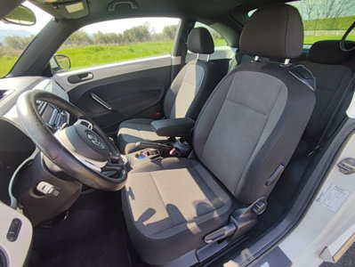 Volkswagen Maggiolino 2.0 TDI Fender Edition (12)