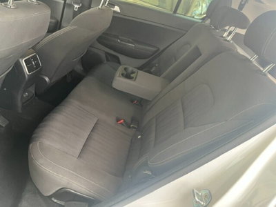 Kia Sportage 1.7 CRDI 2WD Cool (12)