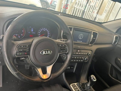 Kia Sportage 1.7 CRDI 2WD Cool (7)