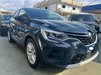 Renault Captur Full Hybrid E-Tech 145 CV Rive Gauche usata