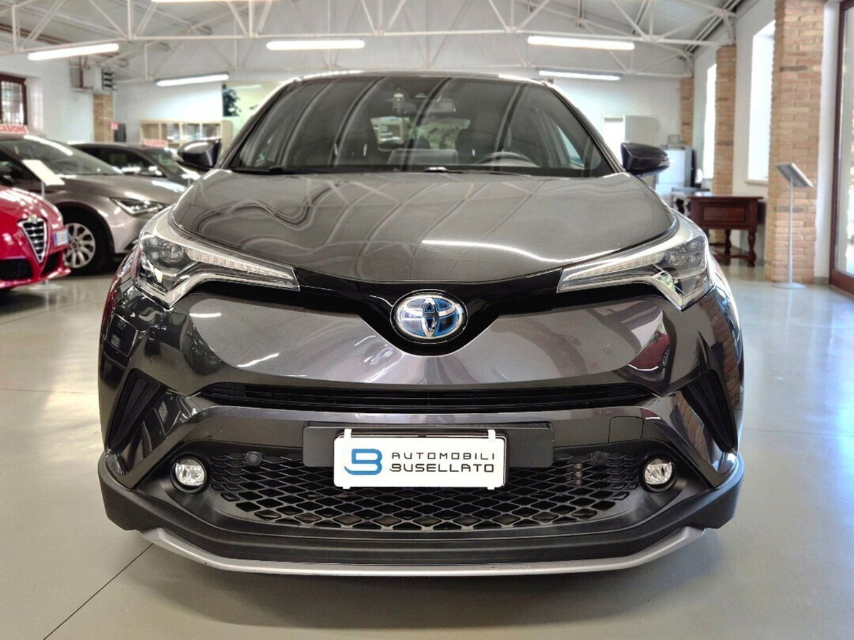 Toyota Toyota C-HR 1.8 Hybrid E-CVT Lounge (2)