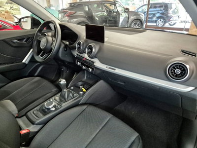Audi Q2 Q2 30 TFSI Business (10)