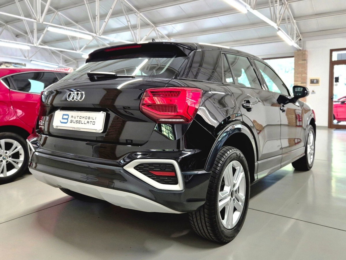 Audi Q2 Q2 30 TFSI Business (14)