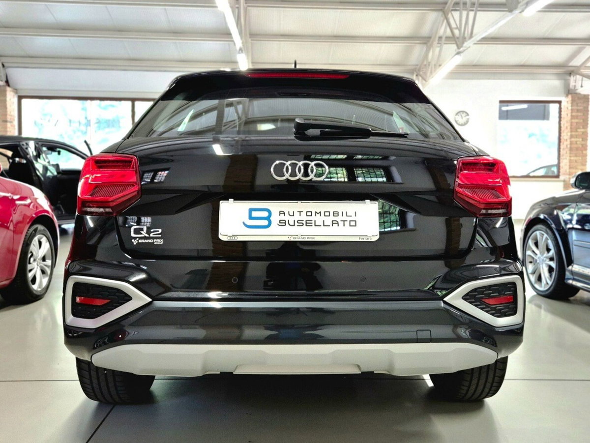 Audi Q2 Q2 30 TFSI Business (15)