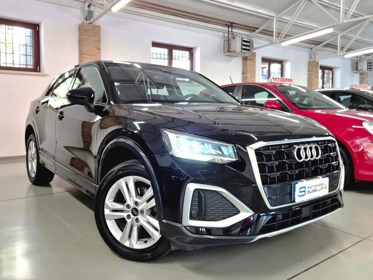 Audi Q2 Q2 30 TFSI Business (17)