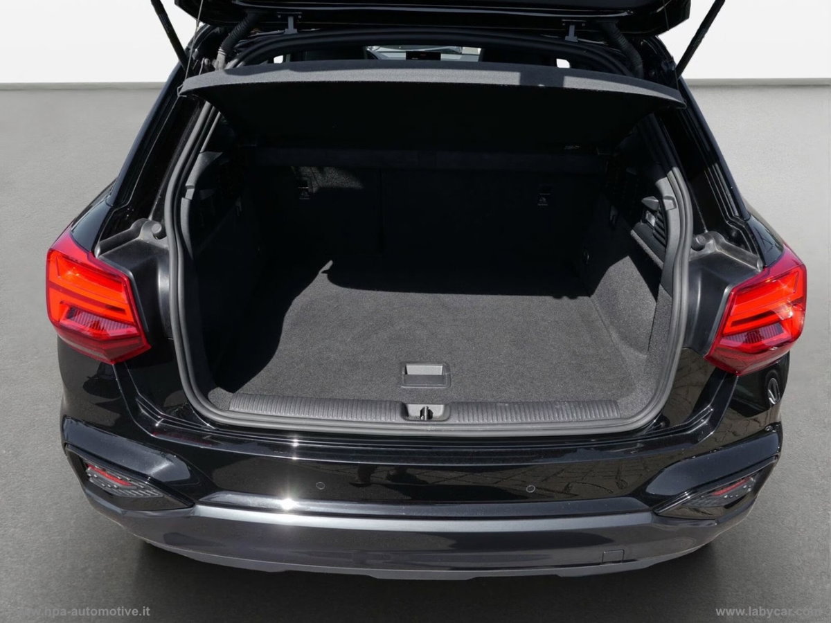 Audi Q2 Q2 30 TDI (16)