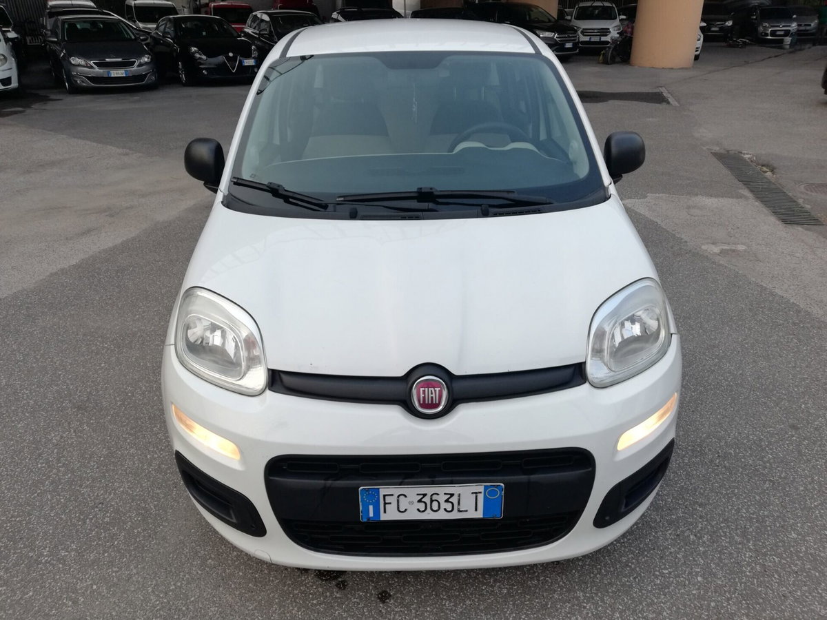 Fiat Panda 1.3 MJT 95 CV S&S Lounge (2)