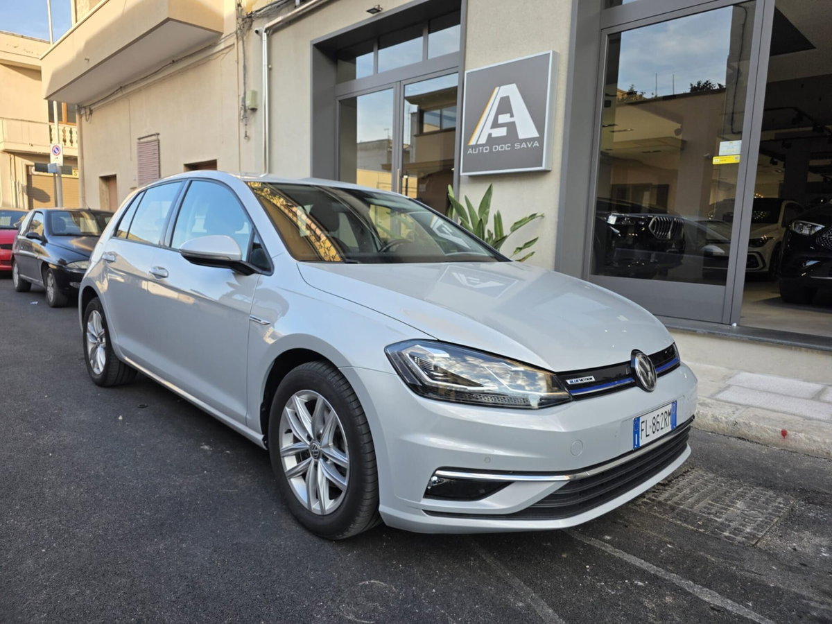 Volkswagen Golf 1.4 TGI DSG 5p. Highline BlueMotion (2)