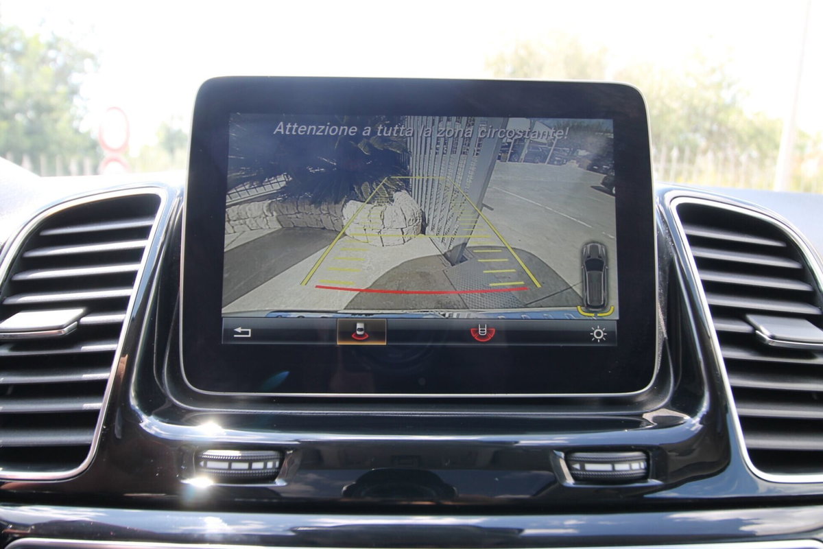 Mercedes-Benz GLE SUV 250 d 4Matic Premium Plus (10)