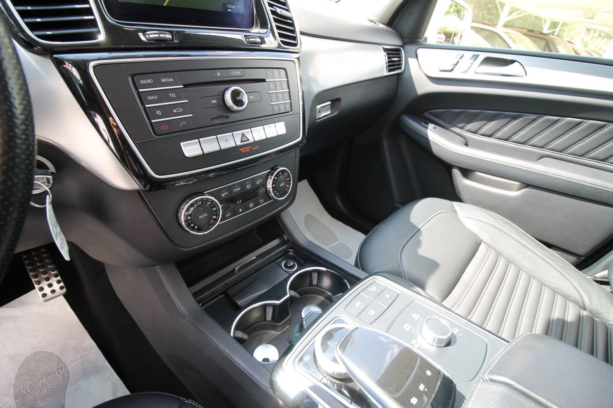 Mercedes-Benz GLE SUV 250 d 4Matic Premium Plus (13)