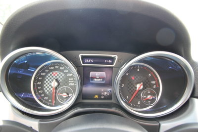 Mercedes-Benz GLE SUV 250 d 4Matic Premium Plus (9)