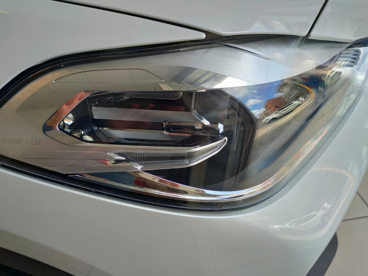 BMW X2 sDrive18d Advantage (4)