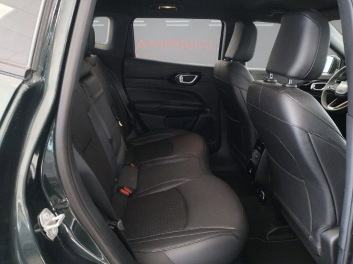 Jeep Compass 1.3 T4 190CV PHEV AT6 4xe 80° Anniversario (15)