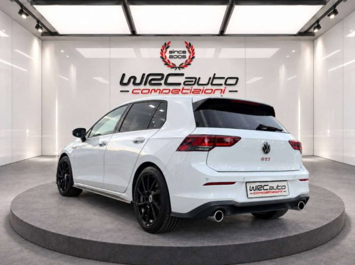Volkswagen Golf 2.0 tsi GTI MT Ultimate 245cv (4)