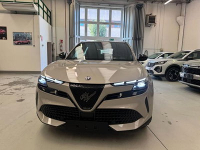 Alfa Romeo Junior 1.2 ibrida 145cv edct6 (2)