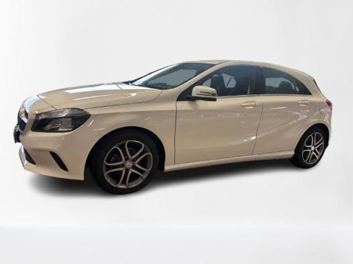 Mercedes-Benz Classe A 160 d Automatic Sport (2)