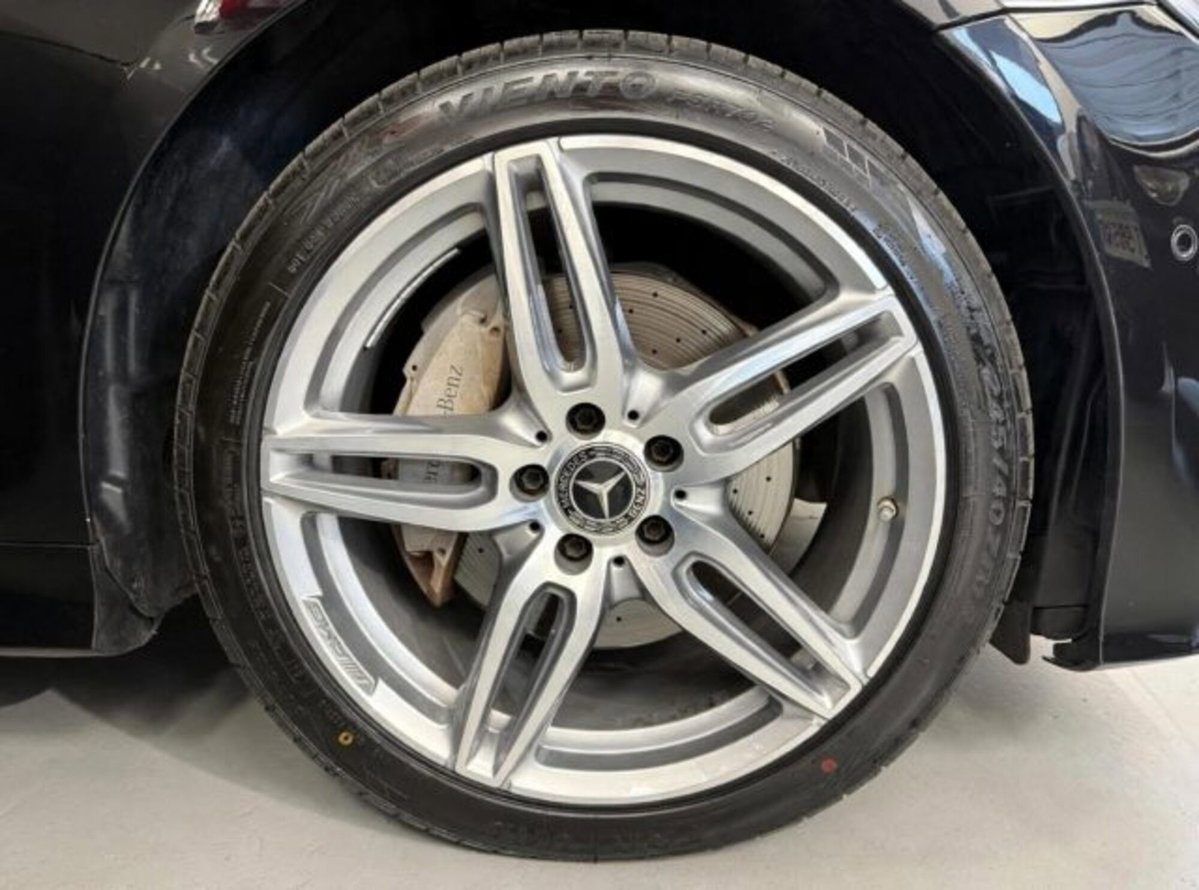 Mercedes-Benz Classe E Coupé 220 d 4Matic Premium (10)