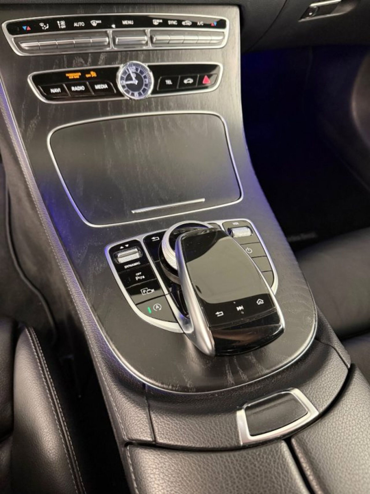 Mercedes-Benz Classe E Coupé 220 d 4Matic Premium (13)
