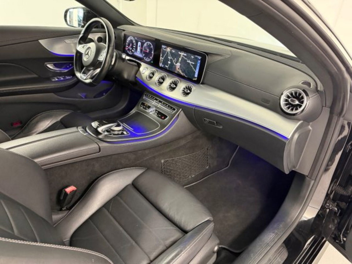 Mercedes-Benz Classe E Coupé 220 d 4Matic Premium (6)