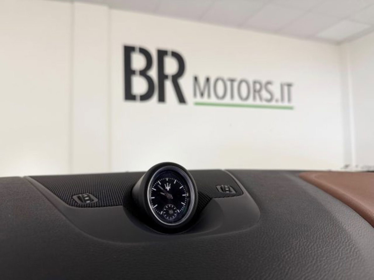 Maserati Levante Levante V6 Diesel AWD Granlusso (18)