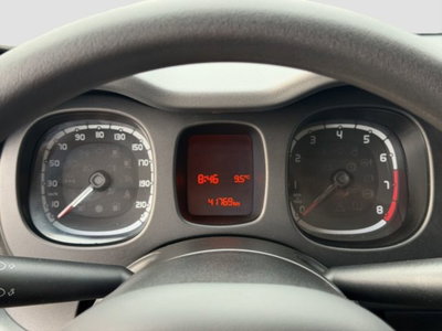 Fiat Panda 1.0 FireFly S&S Hybrid City Cross (15)