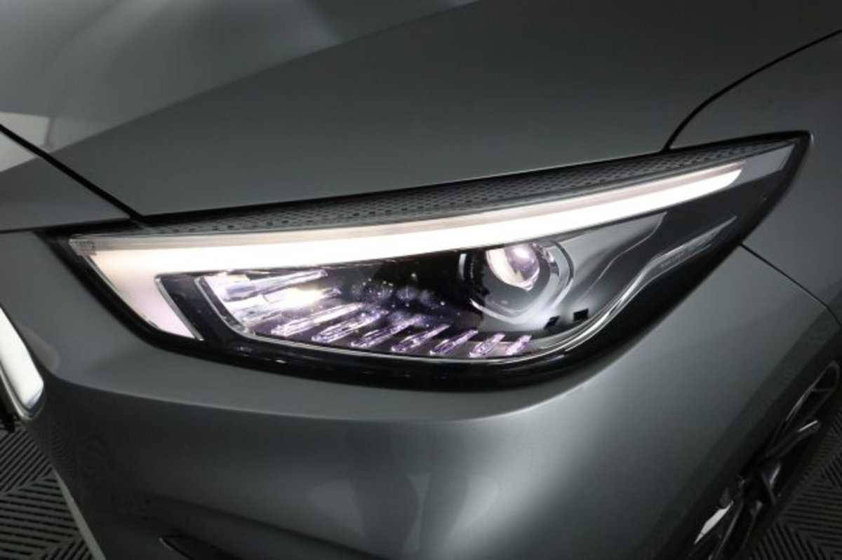 Mg ZS (2021-->) ZS 1.0T-GDI aut. Comfort (9)