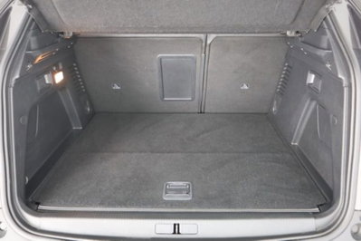 Peugeot 3008 Hybrid 225 e-EAT8 Allure (6)