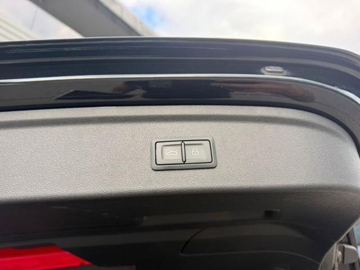Audi S3 Sportback TFSI 310 CV quattro S tronic sport attitude (11)