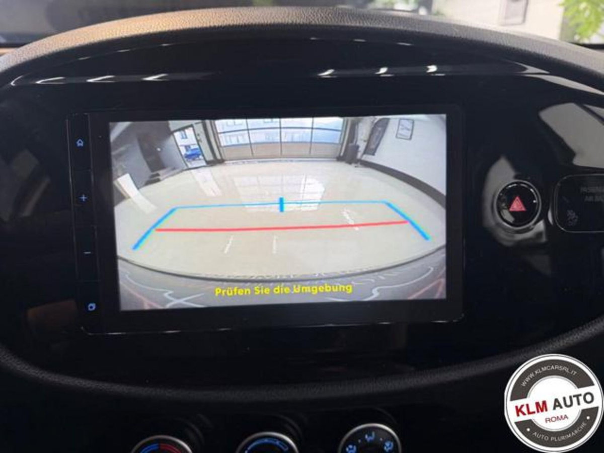 Toyota Aygo X 1.0 VVT-i 72 CV 5 porte Limited Air (12)
