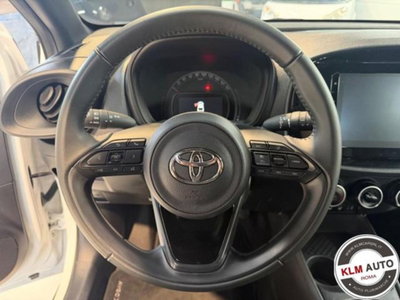 Toyota Aygo X 1.0 VVT-i 72 CV 5 porte Limited Air (13)