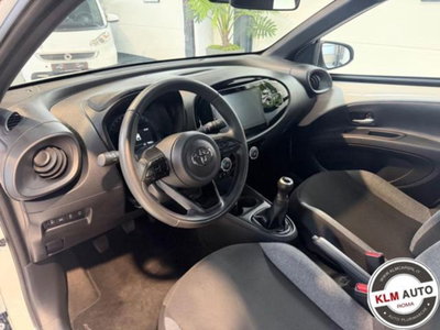 Toyota Aygo X 1.0 VVT-i 72 CV 5 porte Limited Air (8)