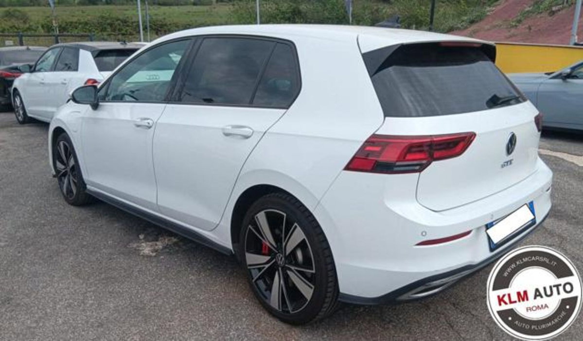 Volkswagen Golf 1.4 GTE DSG Plug-In Hybrid (2)