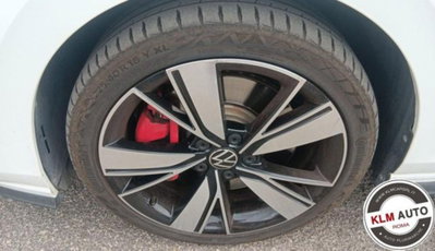 Volkswagen Golf 1.4 GTE DSG Plug-In Hybrid (4)