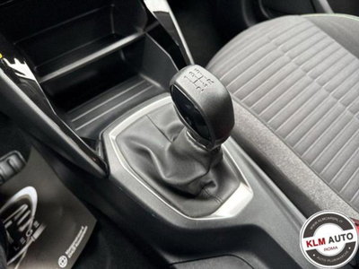 Peugeot 208 1.2 puretech Active s&s 100cv (9)