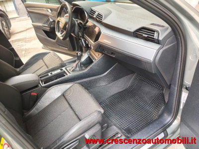 Audi Q3 Sportback 35 2.0 tdi Identity Black s-tronic (19)