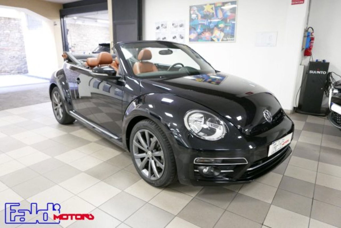 Volkswagen Maggiolino Cabrio 2.0 TDI DSG Design BlueMotion Technology