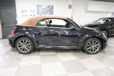 Volkswagen Maggiolino Cabrio 2.0 TDI DSG Design BlueMotion Technology (6)