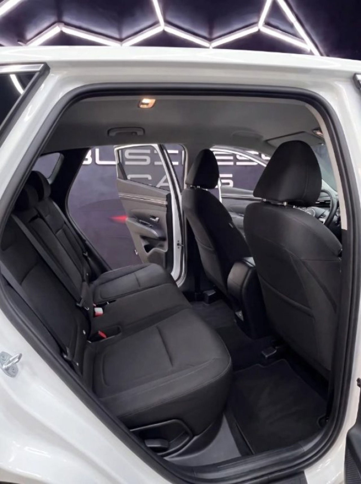 Hyundai Tucson 1.6 CRDi XTech (7)