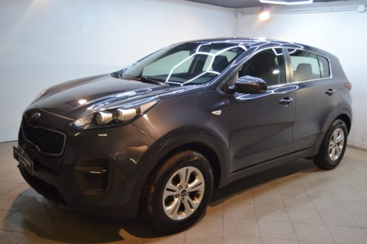 Kia Sportage 1.6 CRDI 115 CV 2WD Business Class (2)