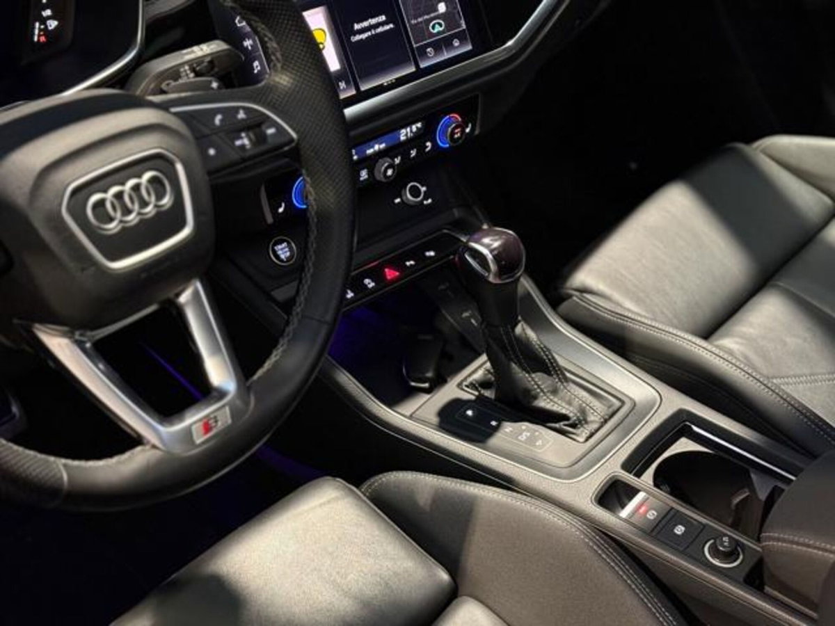 Audi Q3 Sportback 40 TDI quattro S tronic S line edition (12)