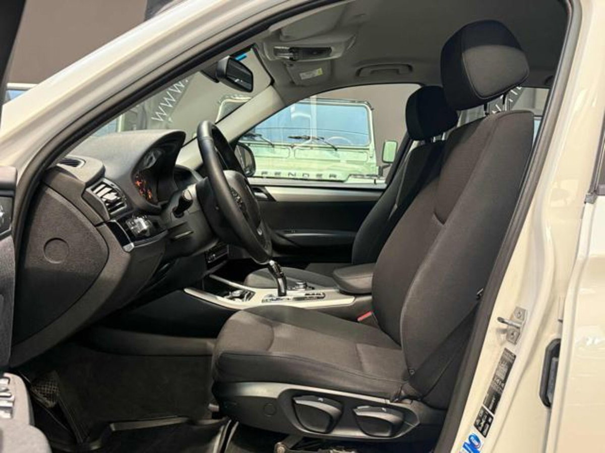 BMW X3 xDrive20d Business Advantage Aut. (8)