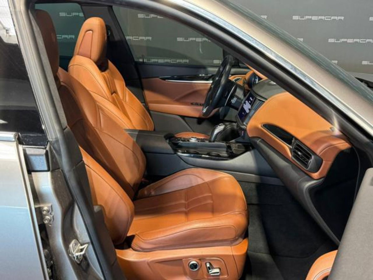 Maserati Levante Levante MHEV 330 CV AWD GT (13)