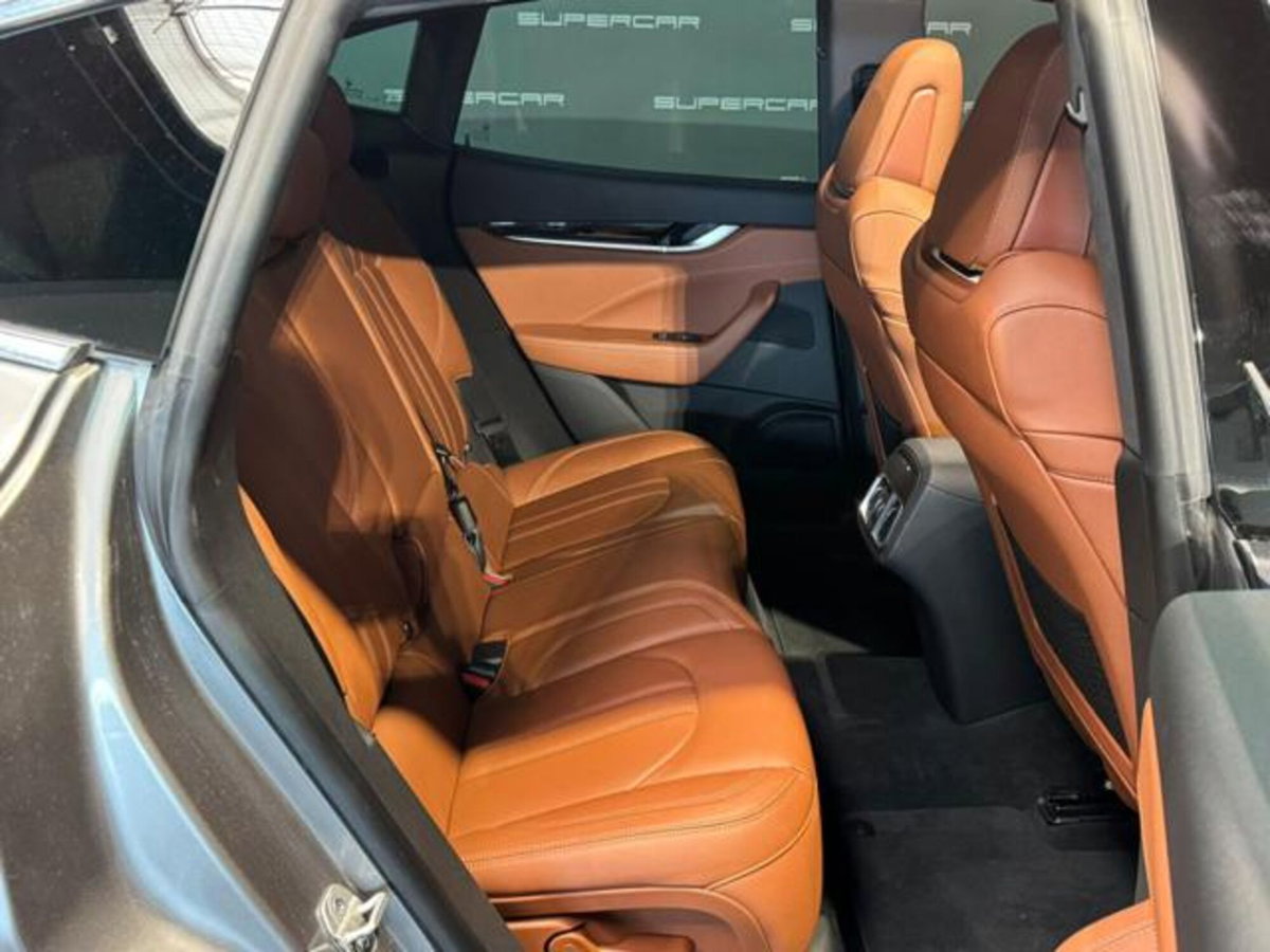 Maserati Levante Levante MHEV 330 CV AWD GT (14)