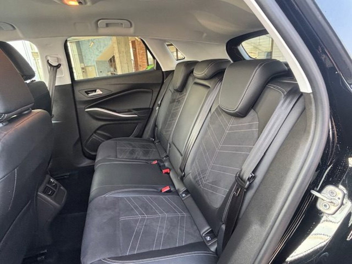 Opel Grandland X 1.2 Turbo 12V 130 CV Start&Stop aut. Ultimate (10)