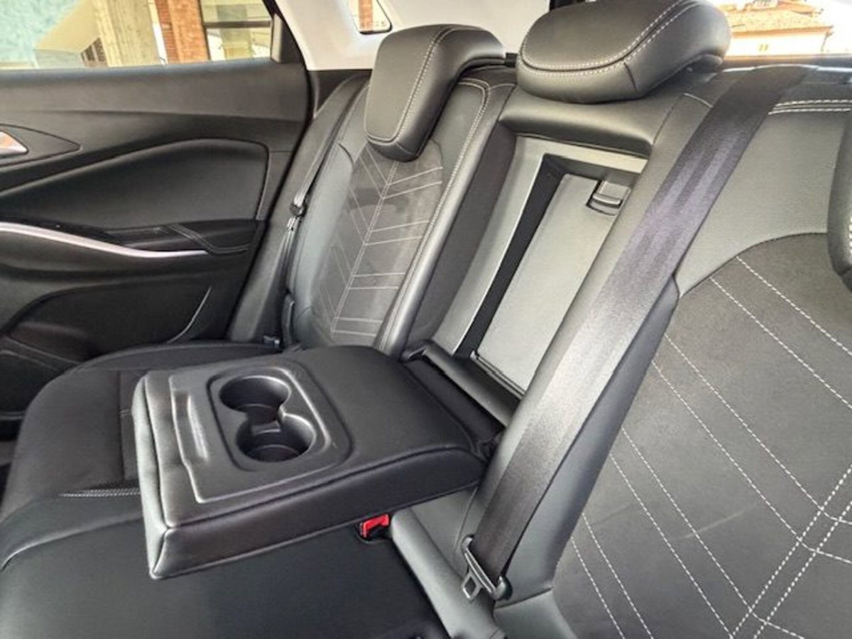 Opel Grandland X 1.2 Turbo 12V 130 CV Start&Stop aut. Ultimate (11)