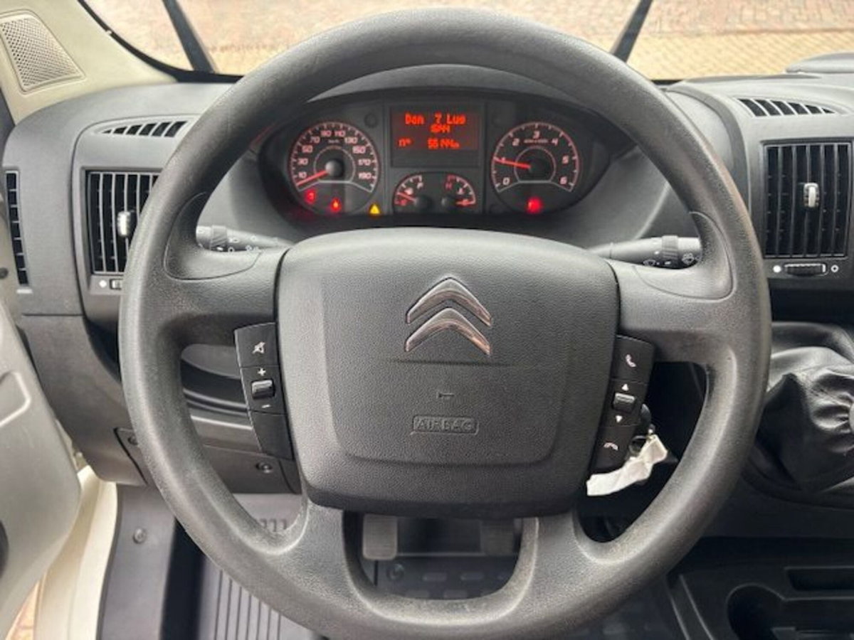 Citroen Jumper Furgone 33 BlueHDi 140 S&S PM-TM Furgone Vetrato (11)
