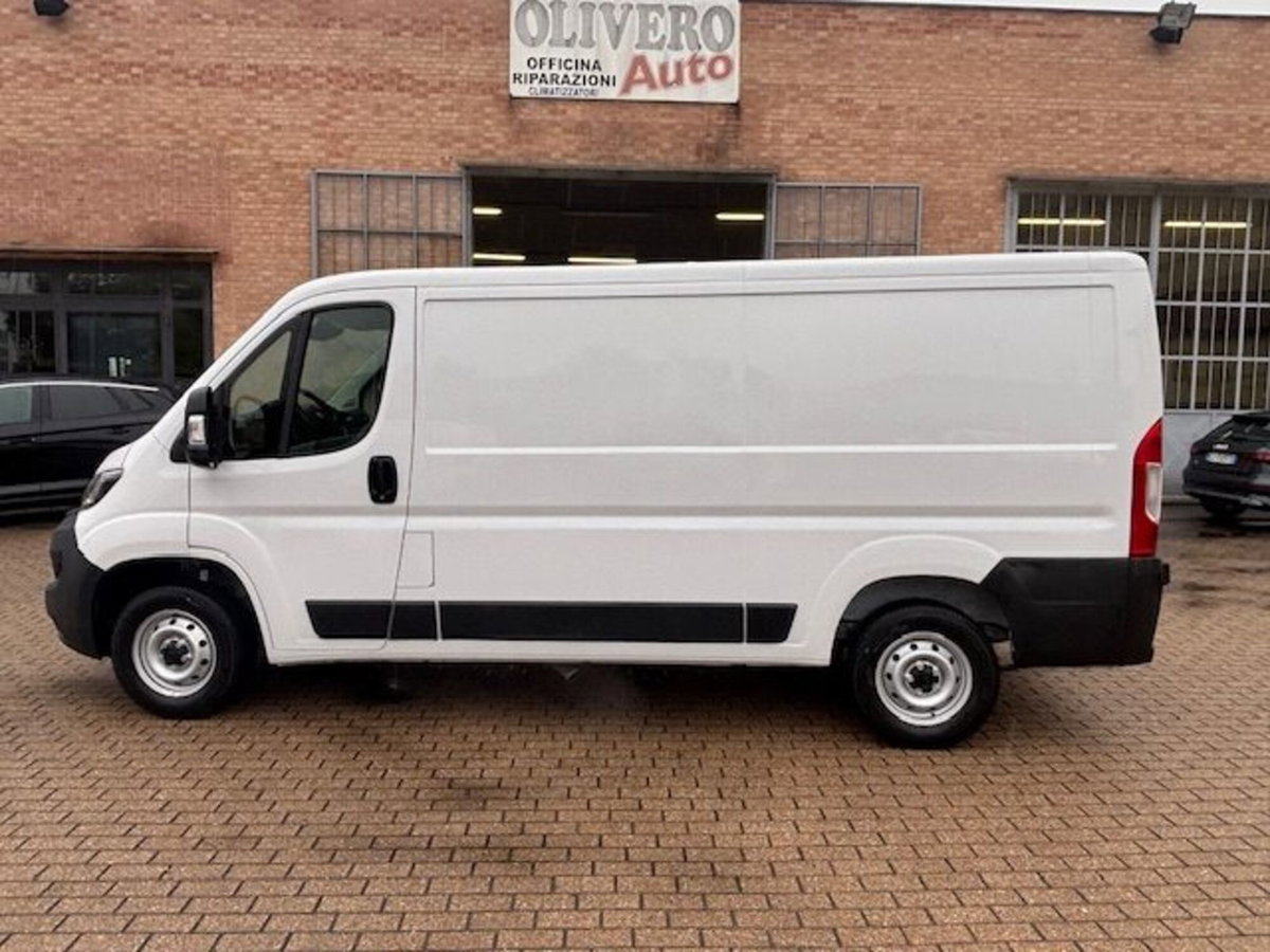 Fiat Ducato Furgone 33 2.2 Mjt 140CV AT9 PM-TN Furgone (9)