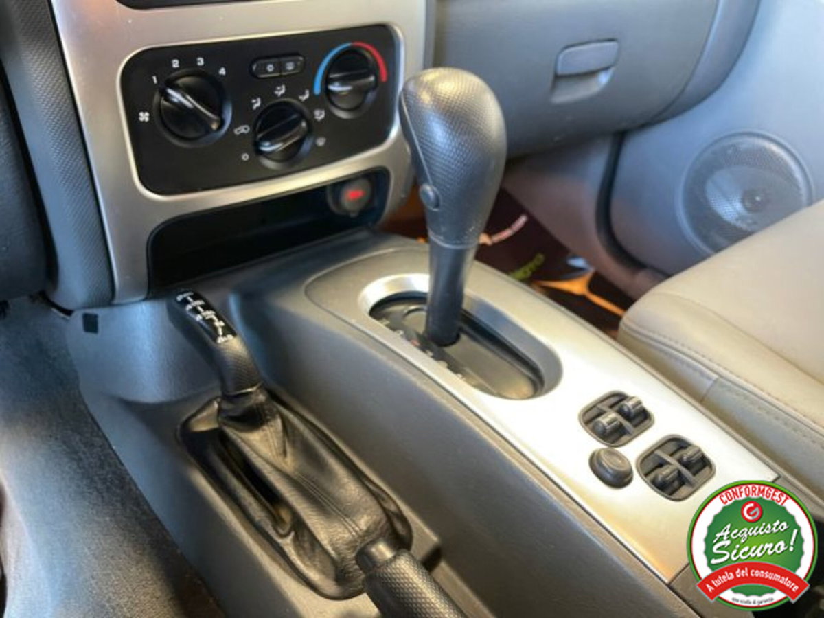 Jeep Cherokee 2.8 CRD Limited (10)