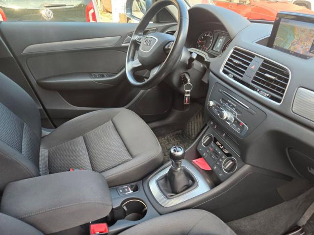 Audi Q3 1.4 TFSI 125 CV (4)